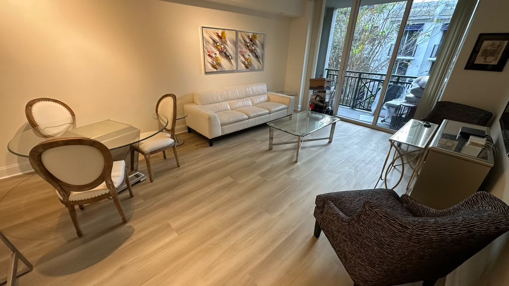 Finished AJAXX light oak floor in a Florida living room
